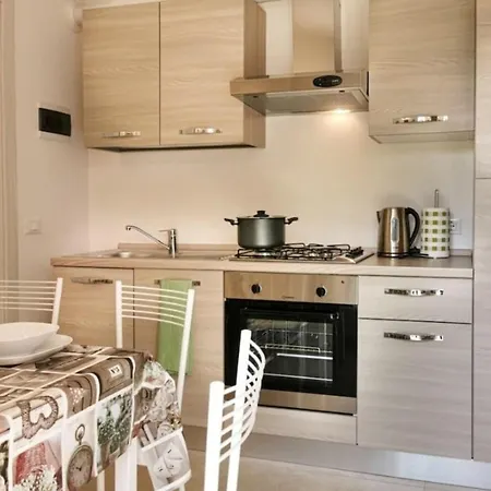 La Pergola Di Elisa On Hills - Happy Apartment Stresa