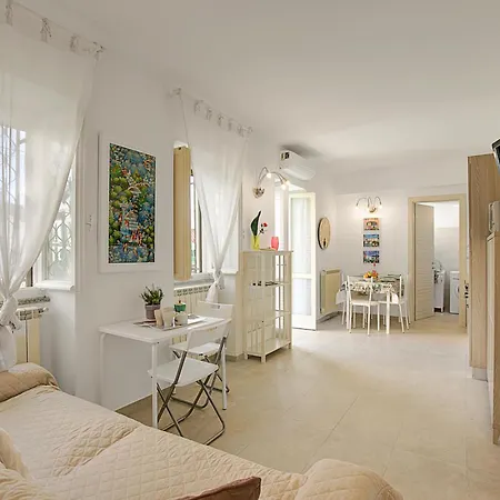 Apartman La Pergola Di Elisa On Hills - Happy Stresa